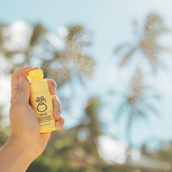 $5❤️‍🔥 Sun Bum Original SPF45 Face Mist Mini ☀️ NEW - Picture 2 of 5